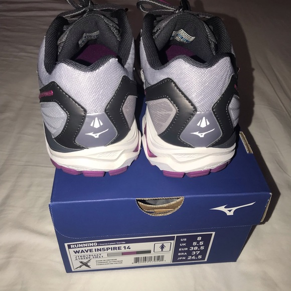 Mizuno Women’s Wave Inspire 14, Size 8 - Picture 6 of 6
